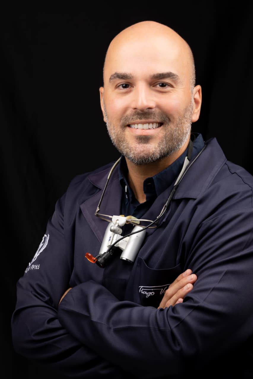 Dr. Tiago Veras